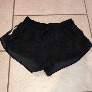 Lululemon workout shorts size 4